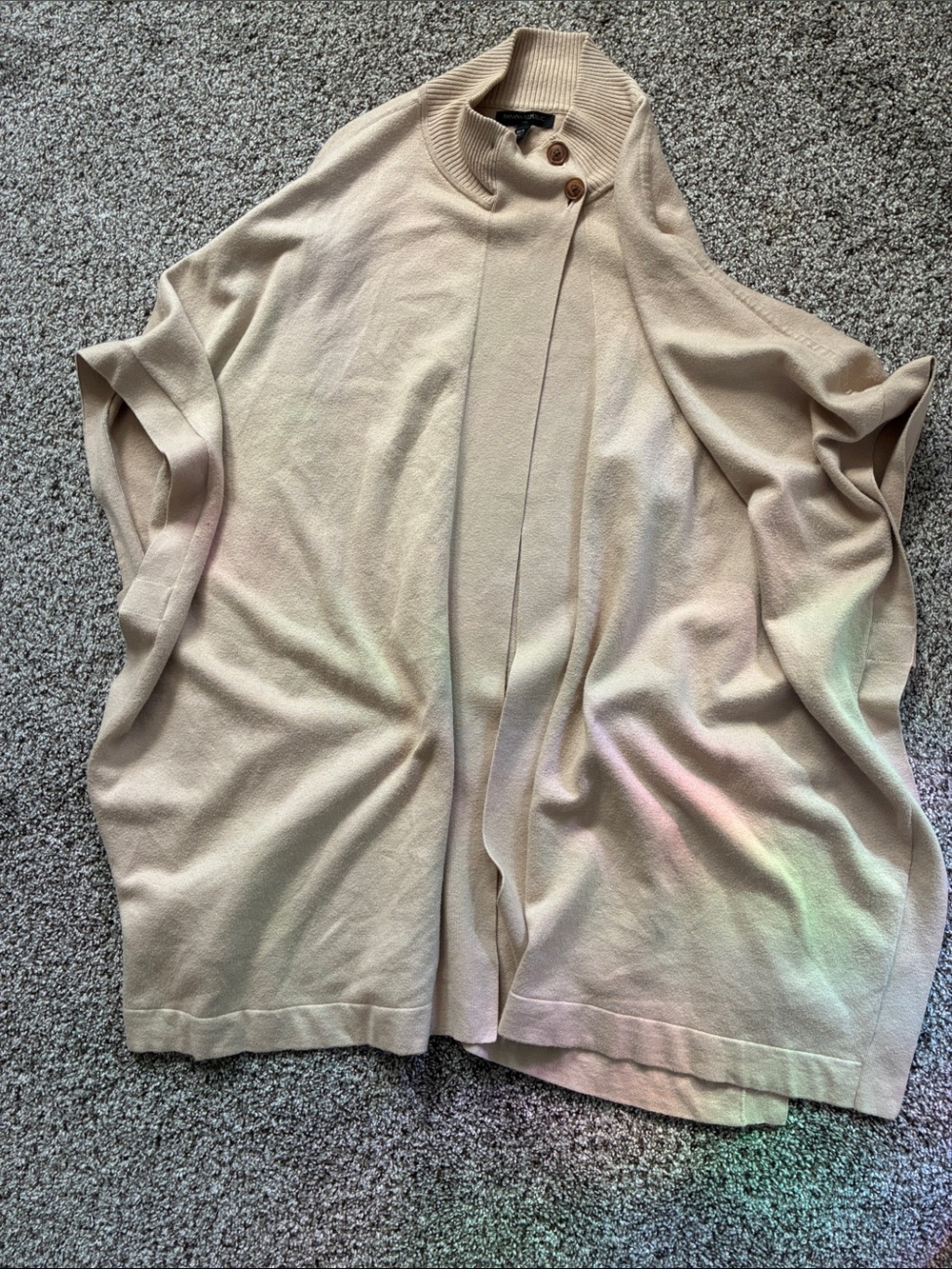 ⭐️ BANANA REPUBLIC Knit Button-Shoulder Women’s Sweater Cape